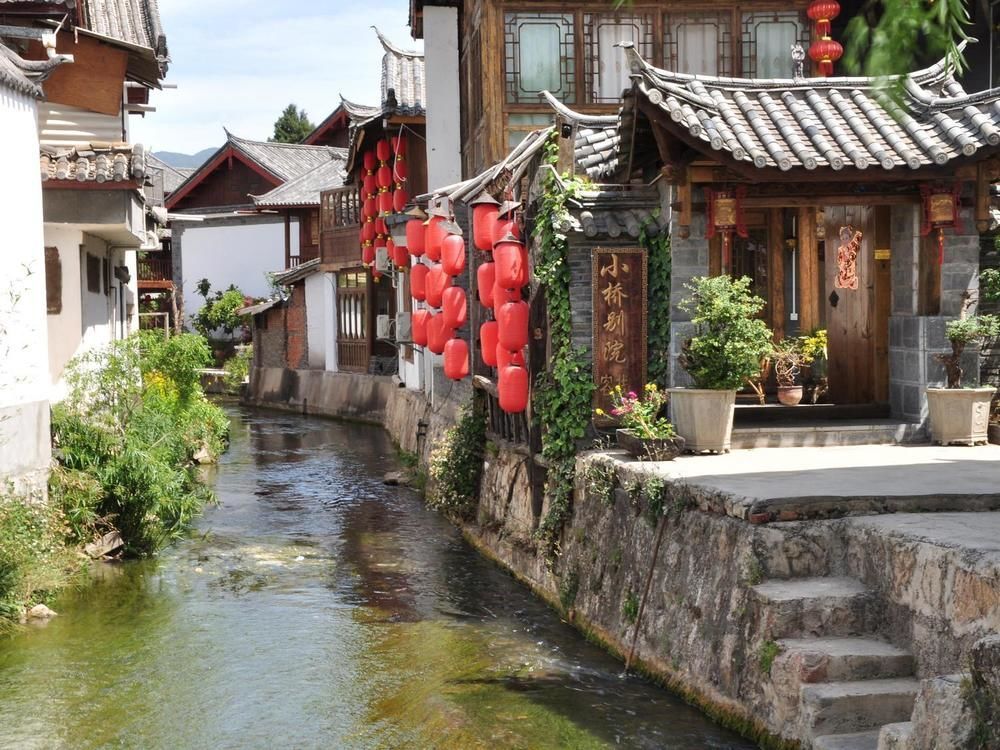 Golden Waterfront Inn Lijiang (Yunnan) Exterior photo