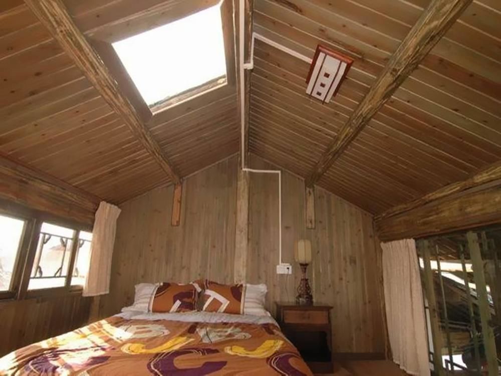 Golden Waterfront Inn Lijiang (Yunnan) Exterior photo